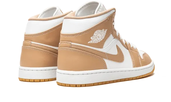 Nike Air Jordan 1 Mid Tan Gum