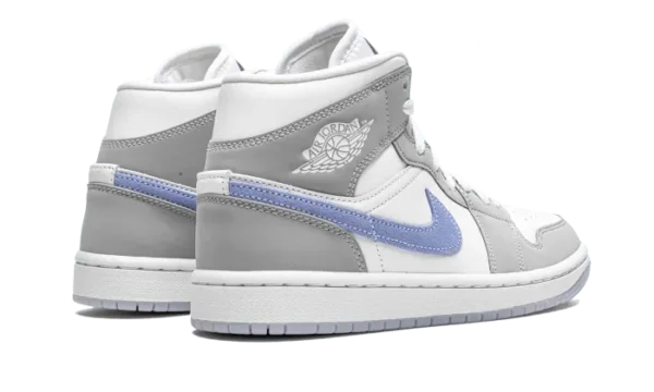 Nike Air Jordan 1 Mid Wolf Grey