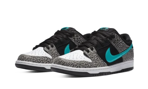 Nike SB Dunk Low Atmos Elephant