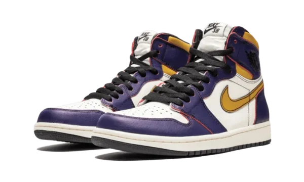 Nike Air Jordan 1 Retro High OG Defiant Nike SB Lakers