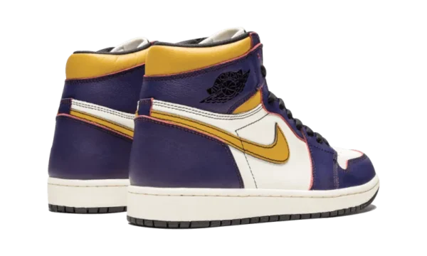 Nike Air Jordan 1 Retro High OG Defiant Nike SB Lakers