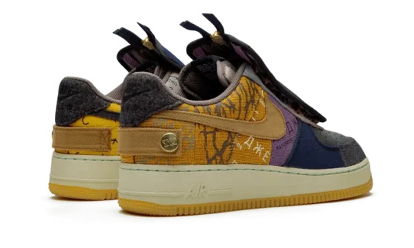 Nike Air Force 1 Low Fossil Travis Scott