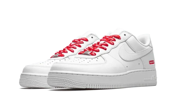 Nike Air Force 1 Low White Supreme