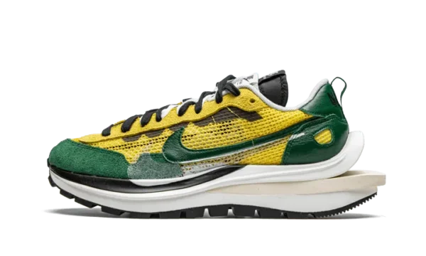 Nike Vaporwaffle Sacai Tour Yellow Stadium Green