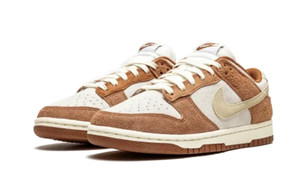 Nike Dunk Low Medium Curry