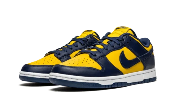 Nike Dunk Low Michigan