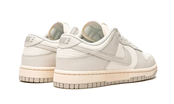 Nike Dunk Low Light Bone