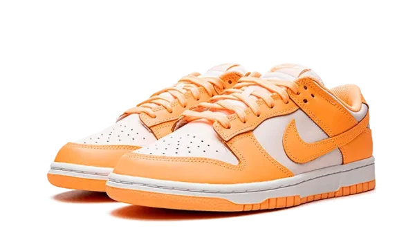 Nike Dunk Low Peach Cream