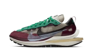 Nike Vaporwaffle Sacai Villain Red Neptune Green