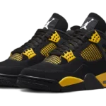 Nike Air Jordan 4 Retro Thunder