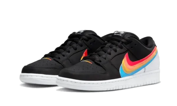 Nike SB Dunk Low Polaroid