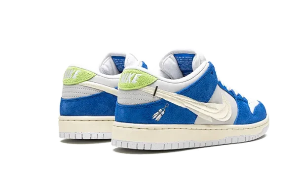 Nike SB Dunk Low Pro QS Fly Streetwear