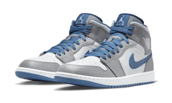 Nike Air Jordan 1 Mid True Blue