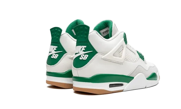 Nike Air Jordan 4 Retro SB Pine Green