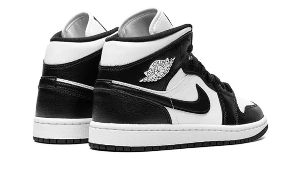 Nike Air Jordan 1 Mid Panda