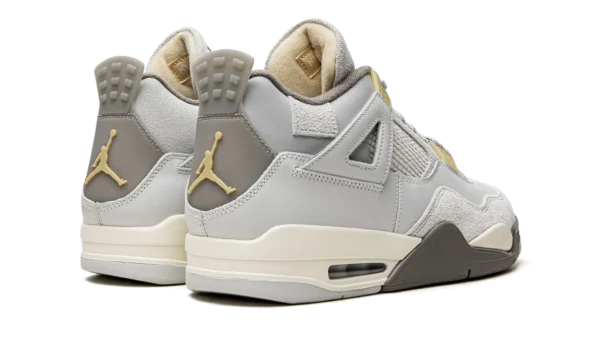 Nike Air Jordan 4 SE Craft Photon Dust