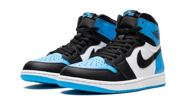 Nike Air Jordan 1 Retro High OG UNC Toe (2023)