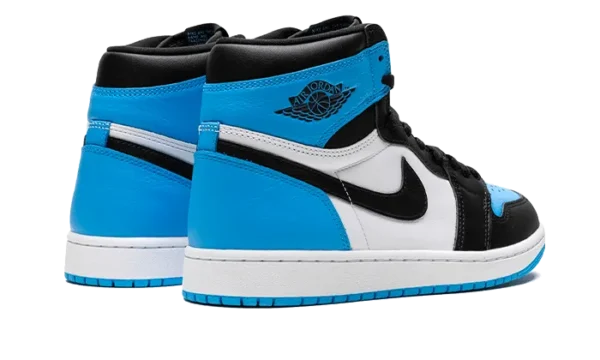 Nike Air Jordan 1 Retro High OG UNC Toe (2023)