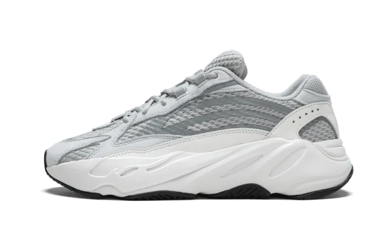 Miniatura Yeezy 700 V2 Static