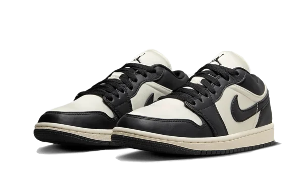 Nike Air Jordan 1 Low SE Vintage Panda