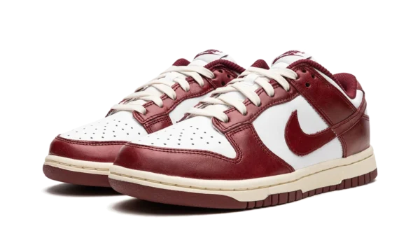 Nike Dunk Low PRM Team Red