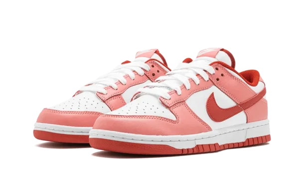 Nike Dunk Low Red Stardust