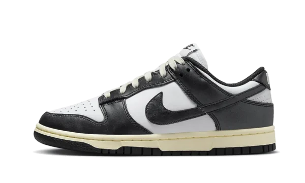 Nike Dunk Low Vintage Panda