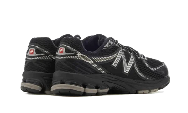 New Balance 860 Black Silver